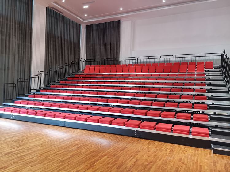 telescopic bleacher telescopic bleacher